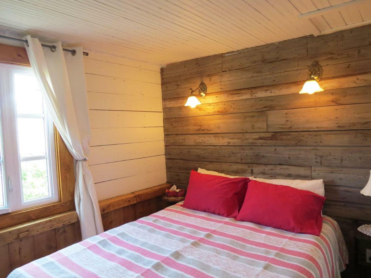 La Vieille Maison Rouge Saint-Tite Zewnętrze zdjęcie