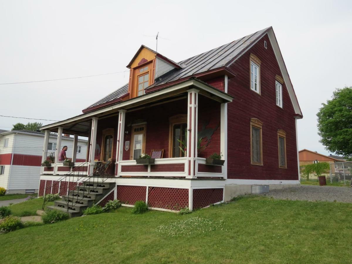 La Vieille Maison Rouge Saint-Tite Zewnętrze zdjęcie